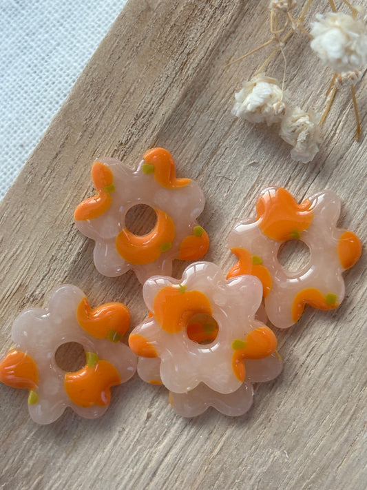 pampille transparente pour créoles interchangeables - motifs citrouilles en argile polymère - Halloween - bijou artisanal Eyon fait main